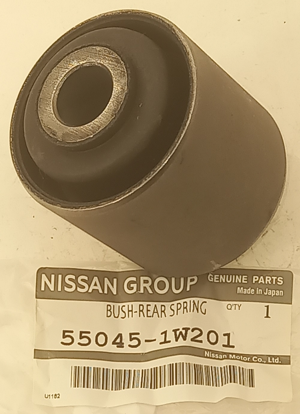 Сайлентблок задней продольной тяги Nissan Terrano