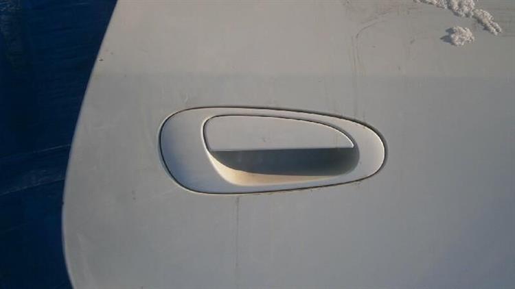 Дверь Хонда Стрим в Магадане 10034