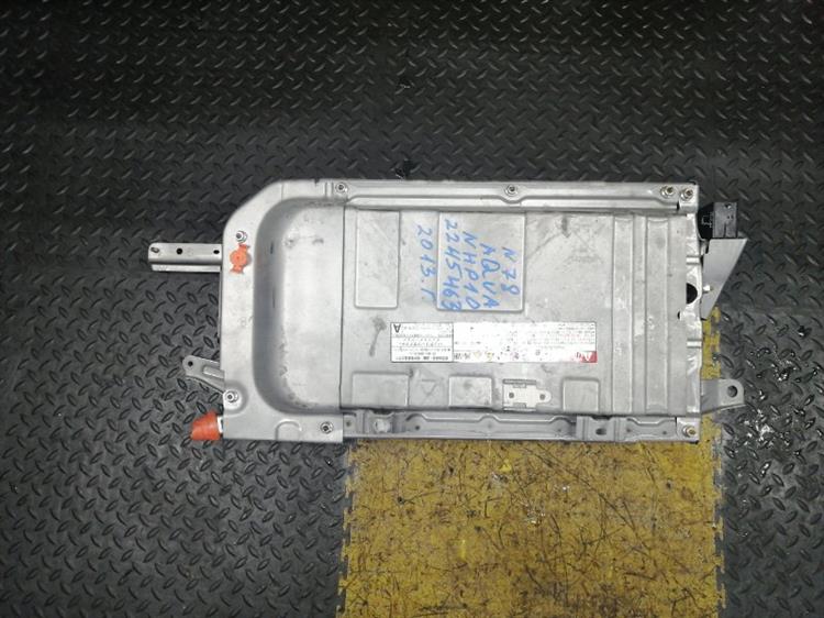 Высоковольтная батарея Тойота Аква в Магадане 105079