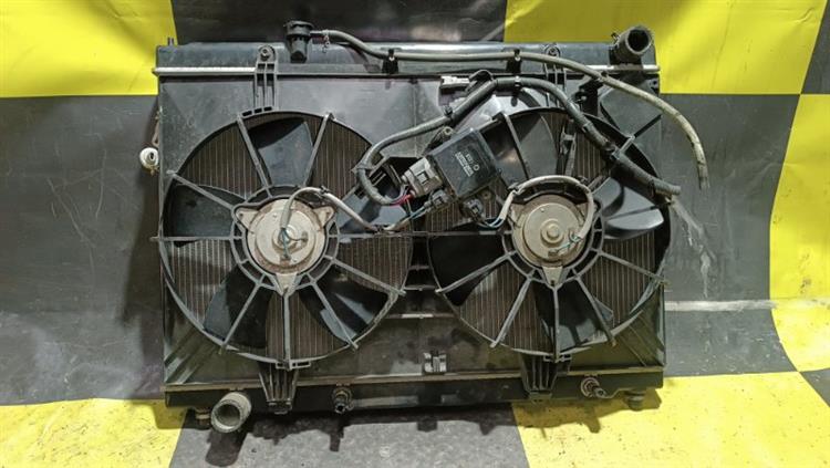 Радиатор основной Ниссан Фуга в Магадане 105359