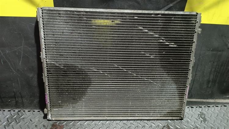 Радиатор кондиционера Тойота Хайлюкс Сурф в Магадане 1054401