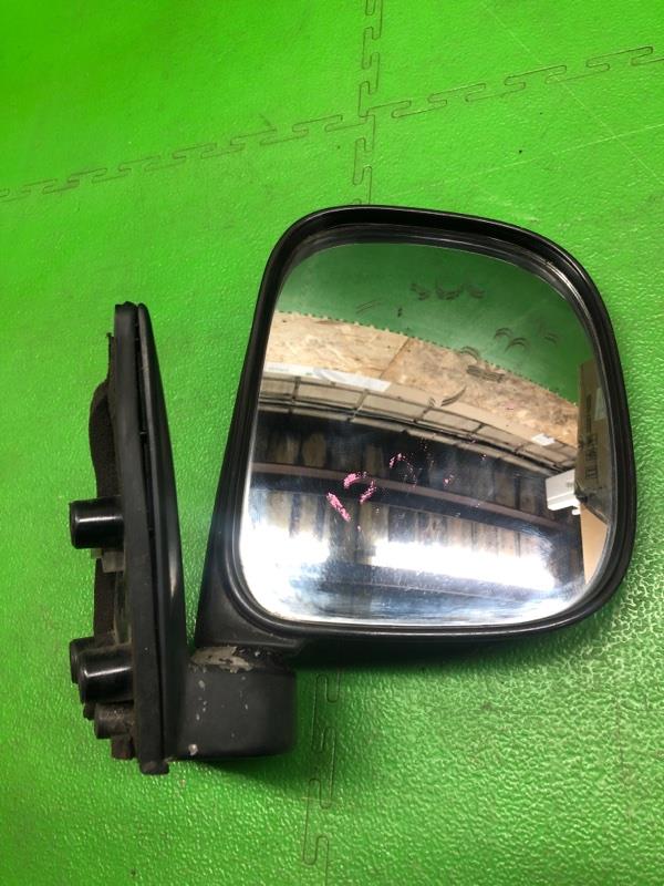 Зеркало Тойота Таун Айс в Магадане 112892