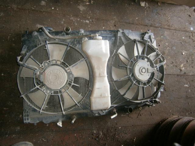 Радиатор основной Хонда Джаз в Магадане 1289
