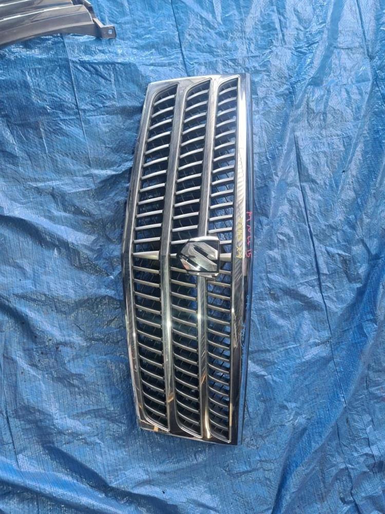 Решетка радиатора Тойота Альфард в Магадане 233644