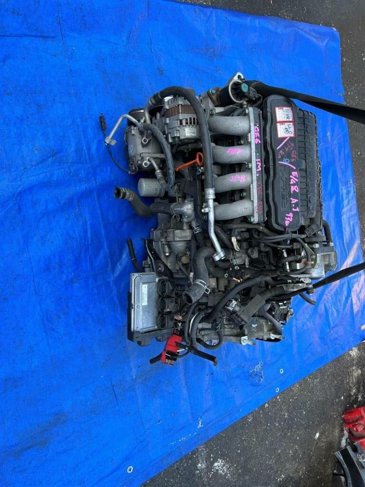 Двигатель Хонда Фит в Магадане 235926