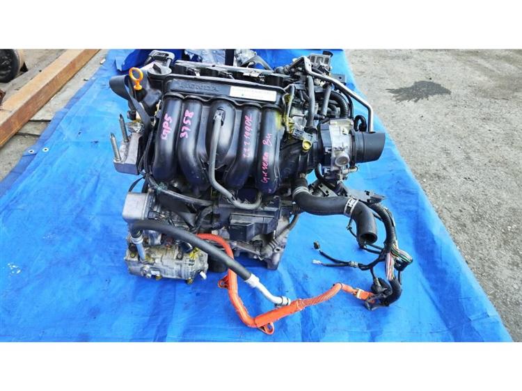 Двигатель Хонда Фит в Магадане 236136