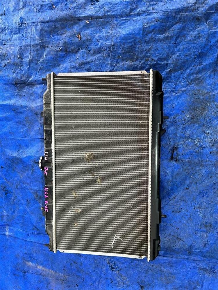 Радиатор основной Ниссан АД в Магадане 239700