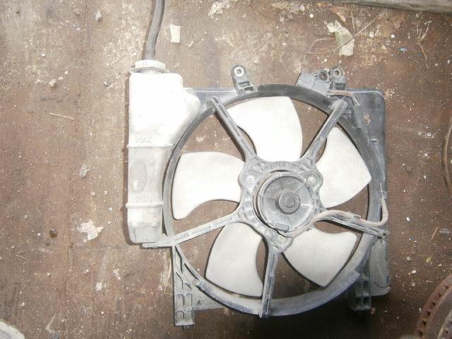 Диффузор радиатора Хонда Джаз в Магадане 24008