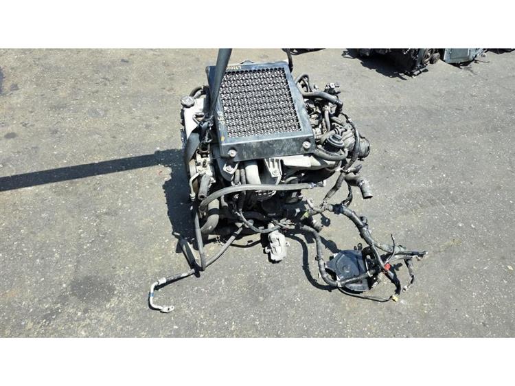 Двигатель Мазда МПВ в Магадане 247616