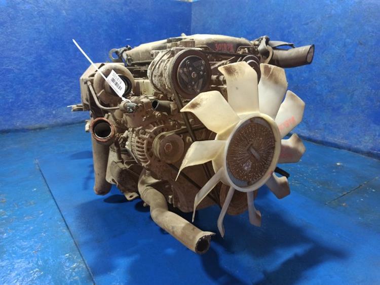 Двигатель Мицубиси Кантер в Магадане 301878