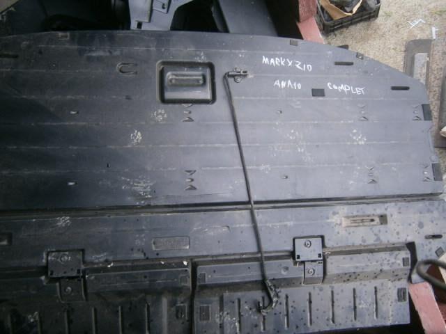 Крышка багажника Тойота Марк Х Зио в Магадане 31353