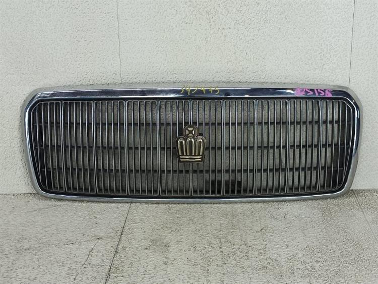 Решетка радиатора Тойота Краун Маджеста в Магадане 349475