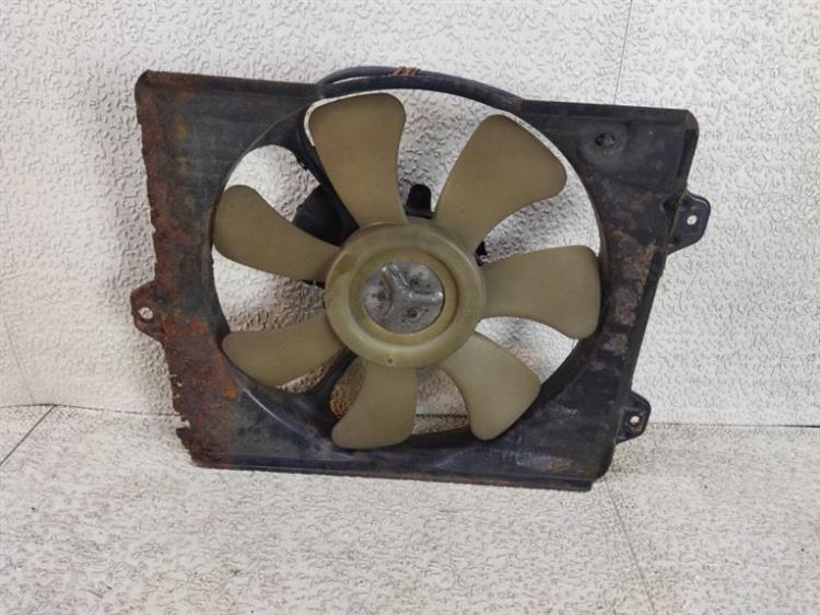 Вентилятор радиатора Toyota Celica