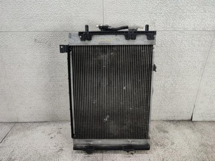 Радиатор основной Дайхатсу Танто в Магадане 380355