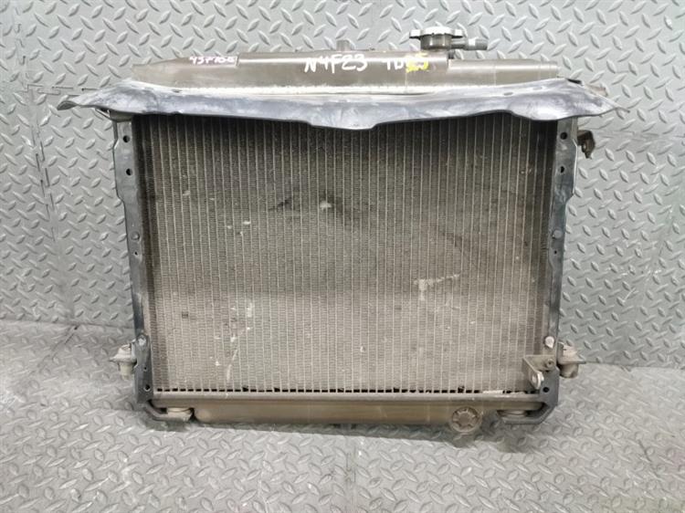 Радиатор основной Ниссан Атлас в Магадане 437168
