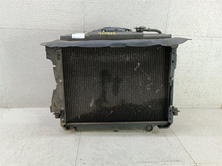 Радиатор основной Ниссан Атлас в Магадане 450855