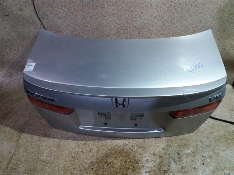 Крышка багажника Хонда Инспаер в Магадане 46785