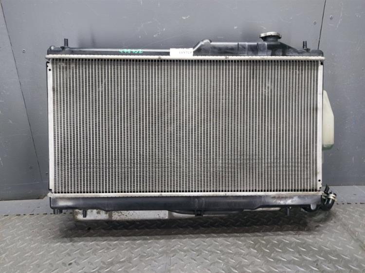 Радиатор основной Субару Эксига в Магадане 476102