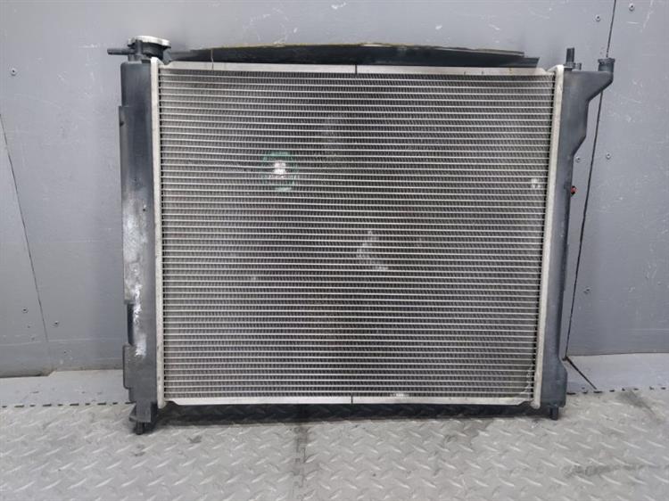 Радиатор основной Ниссан Лафеста в Магадане 476750
