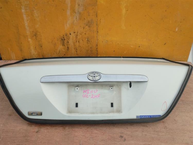 Крышка багажника Тойота Марк 2 в Магадане 50769