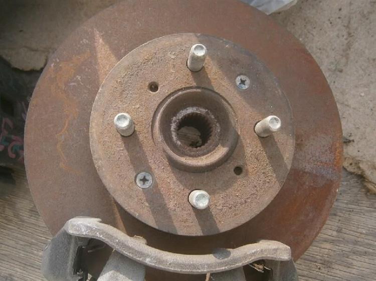 Тормозной диск Хонда Фрид в Магадане 53038