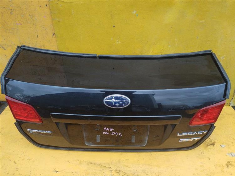 Крышка багажника Субару Легаси в Магадане 555301