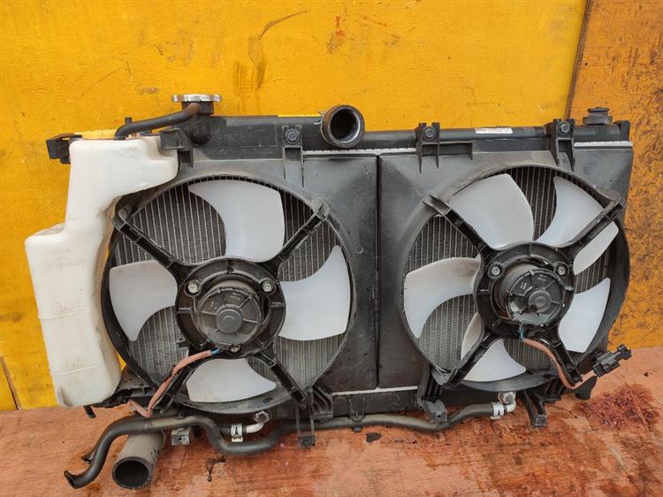 Радиатор основной Субару Легаси в Магадане 609001