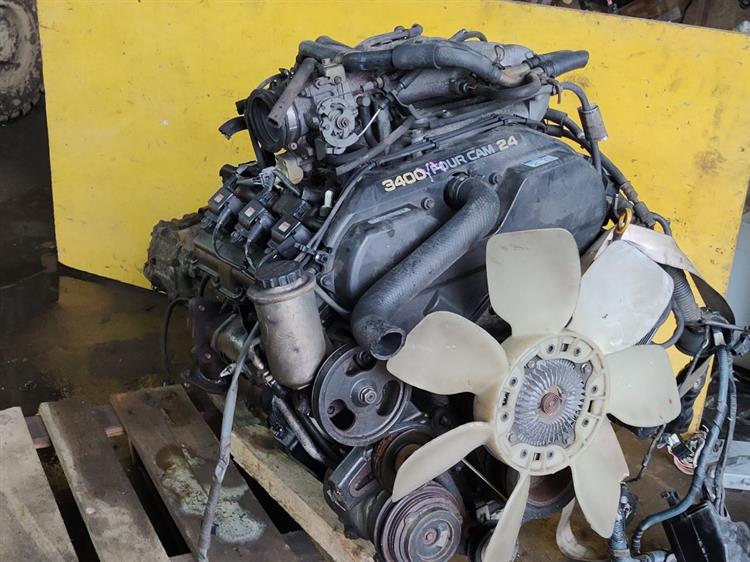 Двигатель Тойота Гранвия в Магадане 62456