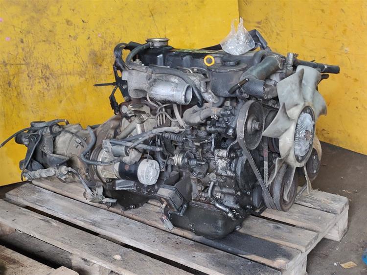 Двигатель Ниссан Атлас в Магадане 63118