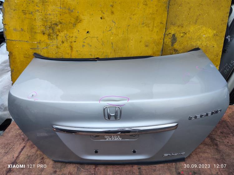 Крышка багажника Хонда Легенд в Магадане 652081