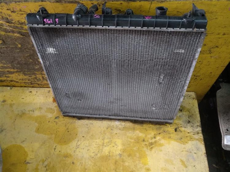 Радиатор основной Мазда Бонго в Магадане 66162