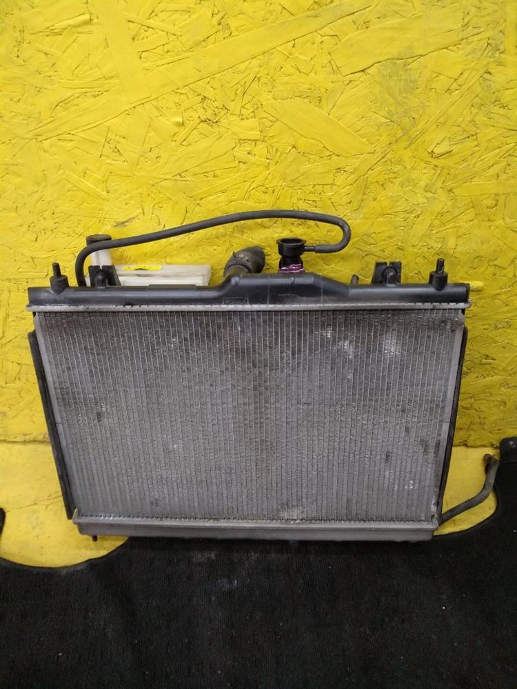 Радиатор основной Ниссан Вингроуд в Магадане 67263