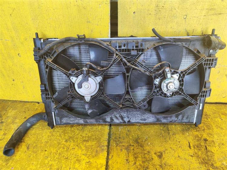 Радиатор основной Тойота Делика Д5 в Магадане 727911