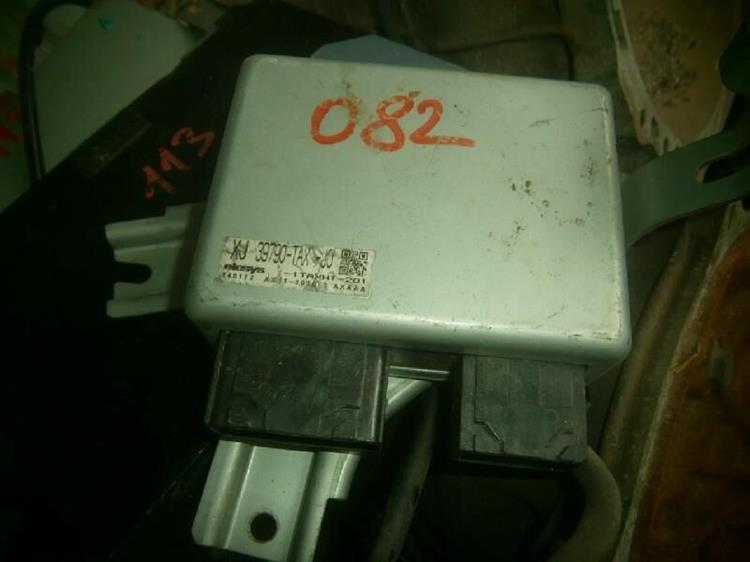 Блок управления ДВС Хонда Фит в Магадане 73279
