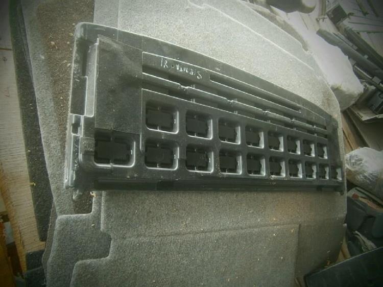 Полка багажника Тойота Сиента в Магадане 77566