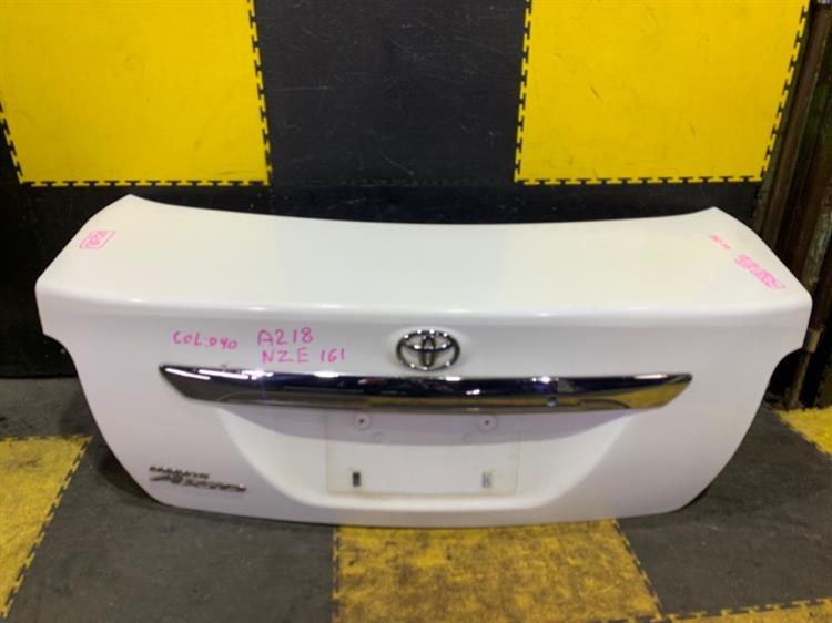 Крышка багажника Тойота Королла Аксио в Магадане 95512